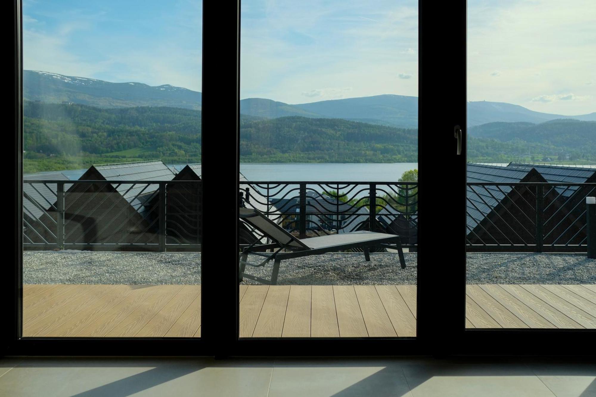Wille W Lake Hill Karkonosze Resort & Spa Сосновка Екстер'єр фото